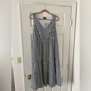 Torrid size 0 midi dress